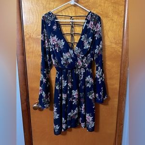 Charolette Russe mini floral dress. Size: small.